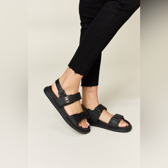 WILD DIVA Velcro Double Strap Slingback Sandals - Picture 6 of 7